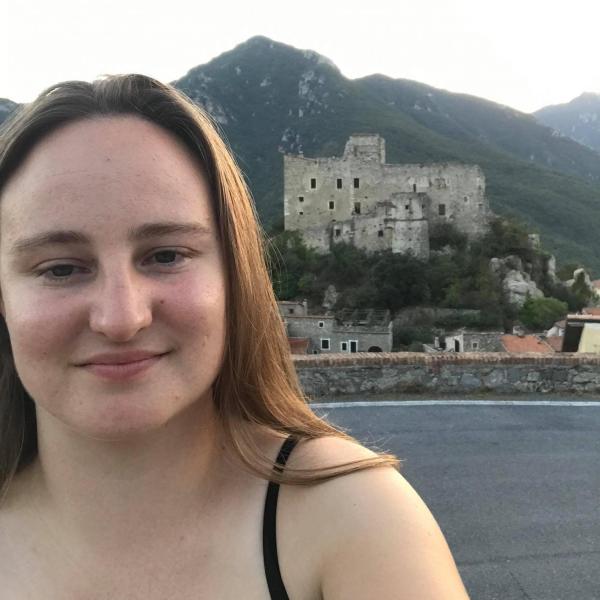 Alumni Rebeca Thornburg