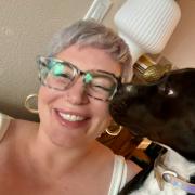 Nikketa burges with her dog