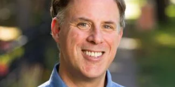 headshot of David Hildebrand