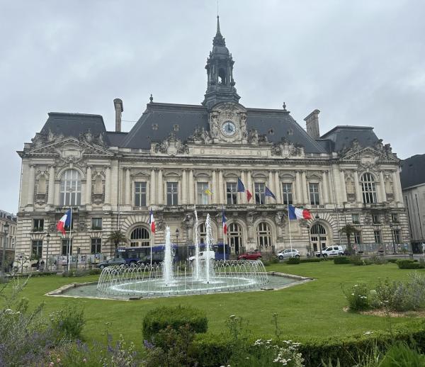 Université de Tours historic Hotel Ville building where Gabriel Finkelstein spoke