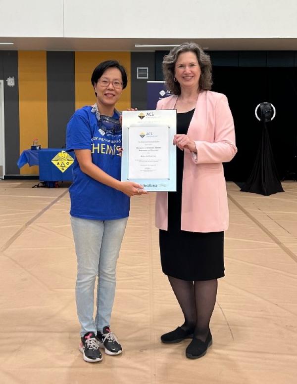  Dr. Kyoung Kim received the "Salute to Excellence" award to the CU Denver Chemistry Department from the ACS President Mary K. Carroll.