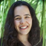 Sara Branco's headshot 