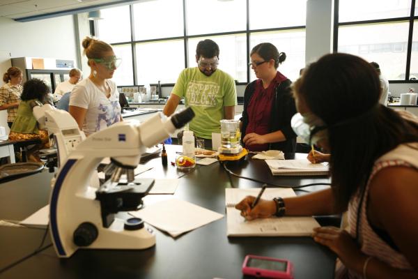 students in a lab