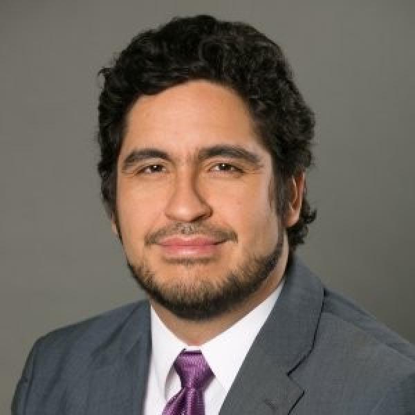Headshot of Luis Ponce