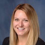 Molly Sullan headshot