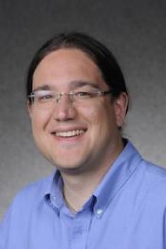 Edward Dill headshot