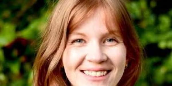 headshot of Laura Meyer
