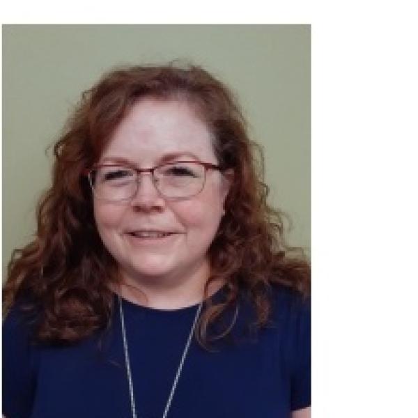Photo of Lisa Hollister
