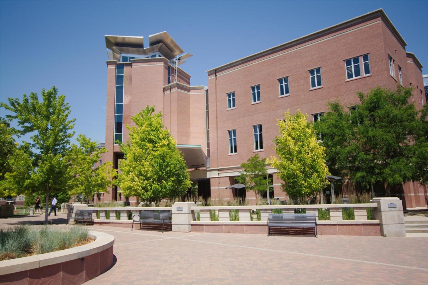 The Writing Center at CU Anschutz Writing Center CU Denver College The Writing Center at CU Anschutz Writing Center CU Denver College